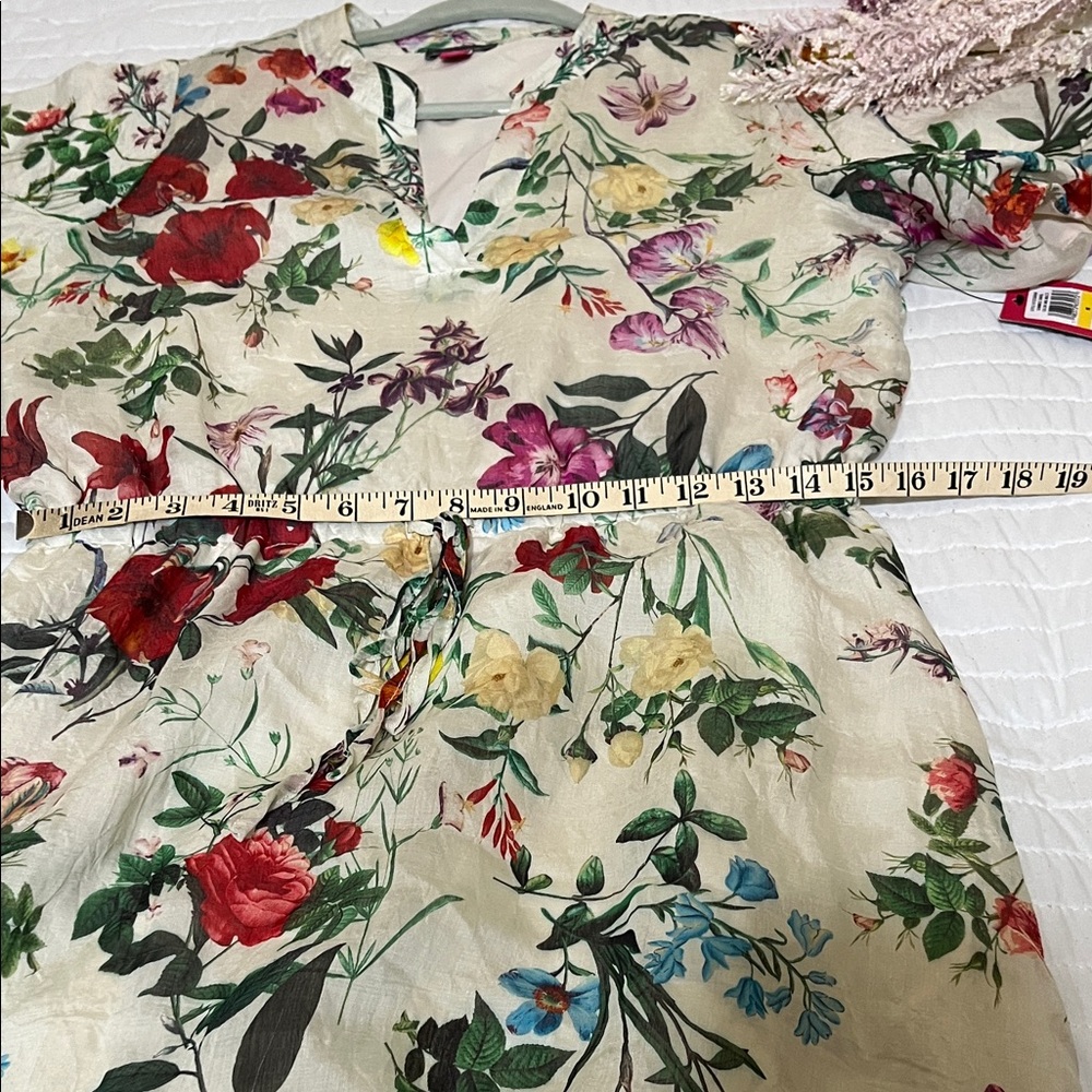 Vince Camuto Multicolor Floral Maxi Dress - Picture 8 of 9